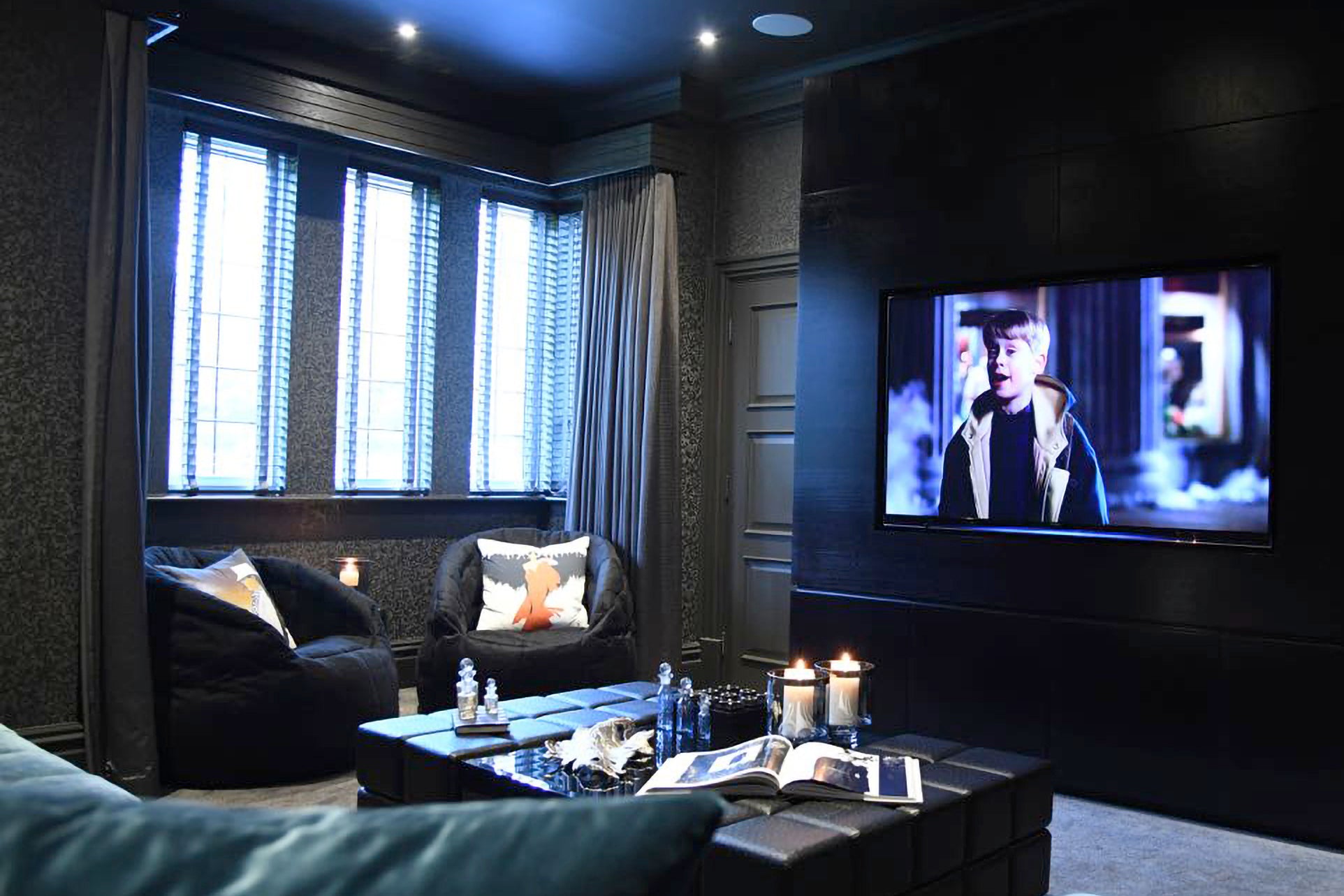 Home theatre with two Butterfly Sofa bean bags in Black Sapphire